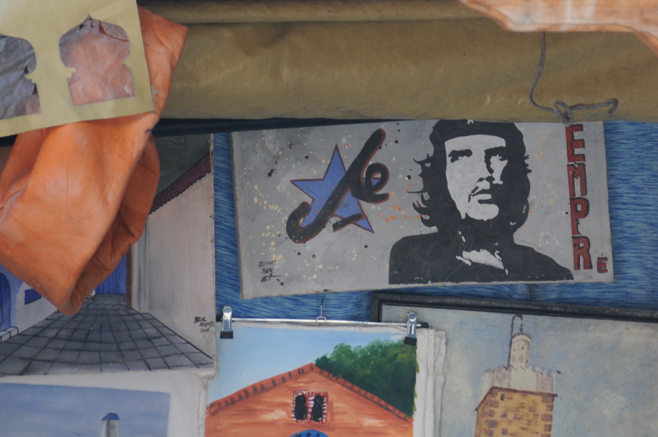 Che: International Brand